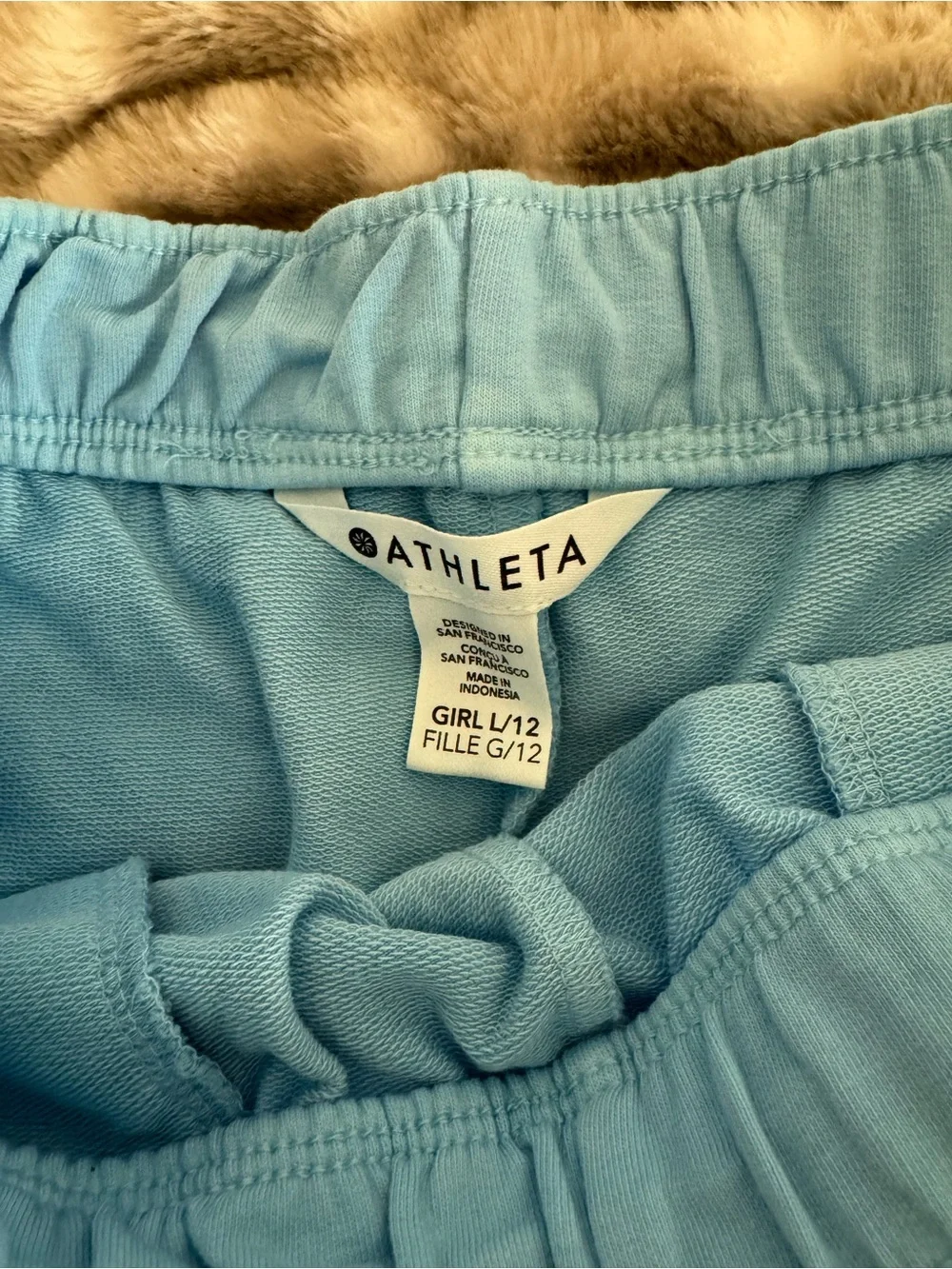 Athleta Girl Light Blue and Purple Ombré All Day Athletic set